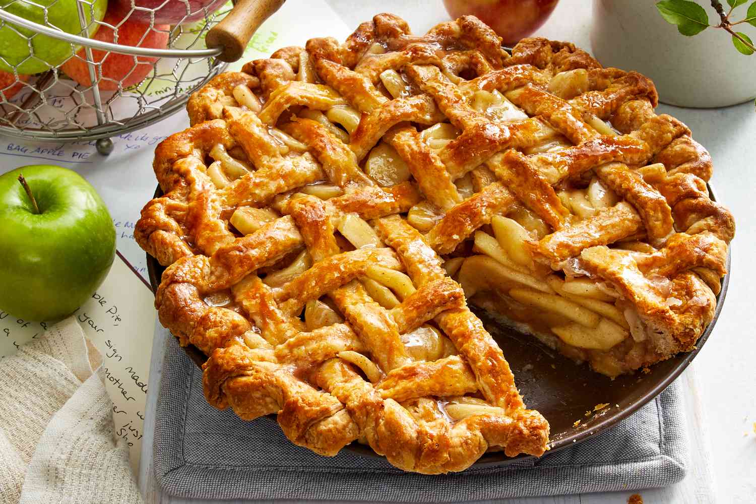 Comforting Easy Apple Pie