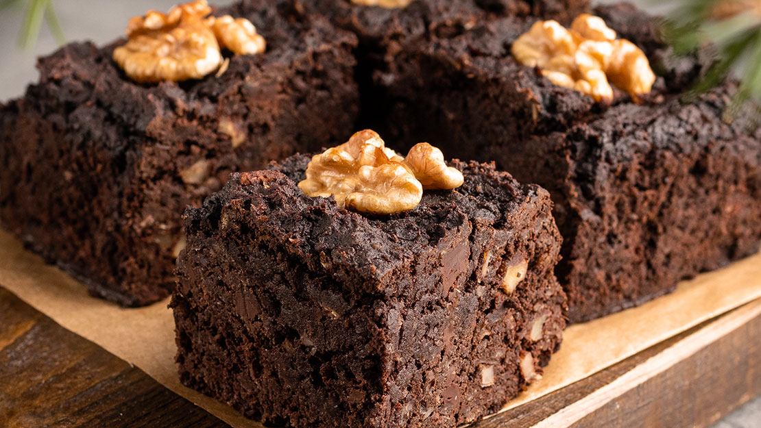 Festive Light & Creamy Chocolate Brownies