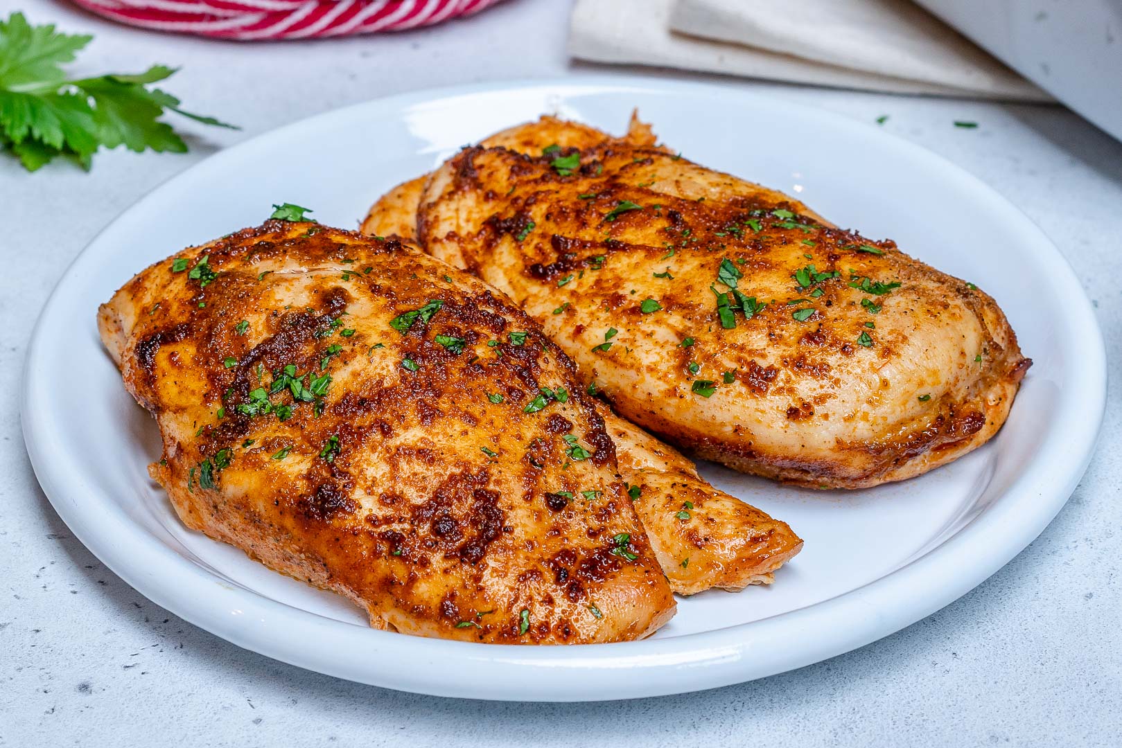 How to Keep Chicken Breast Juicy in the Oven