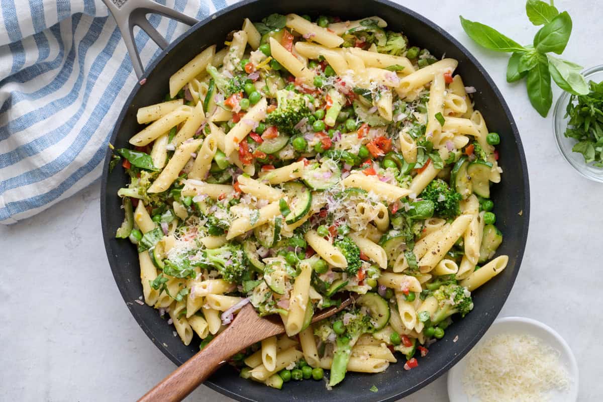 Classic Pasta Primavera (Tangy and Sweet)